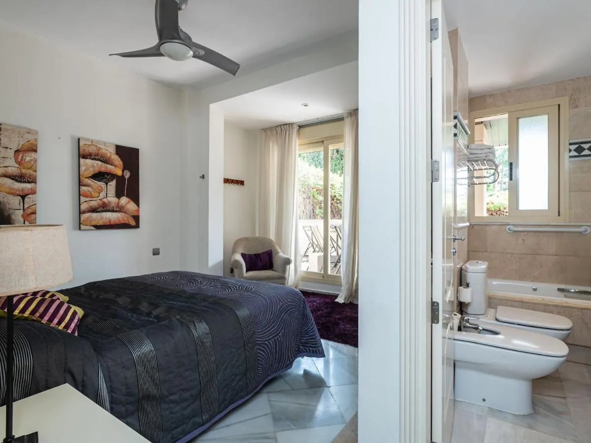 Apartment Fuente Aloha By Interhome Marbella