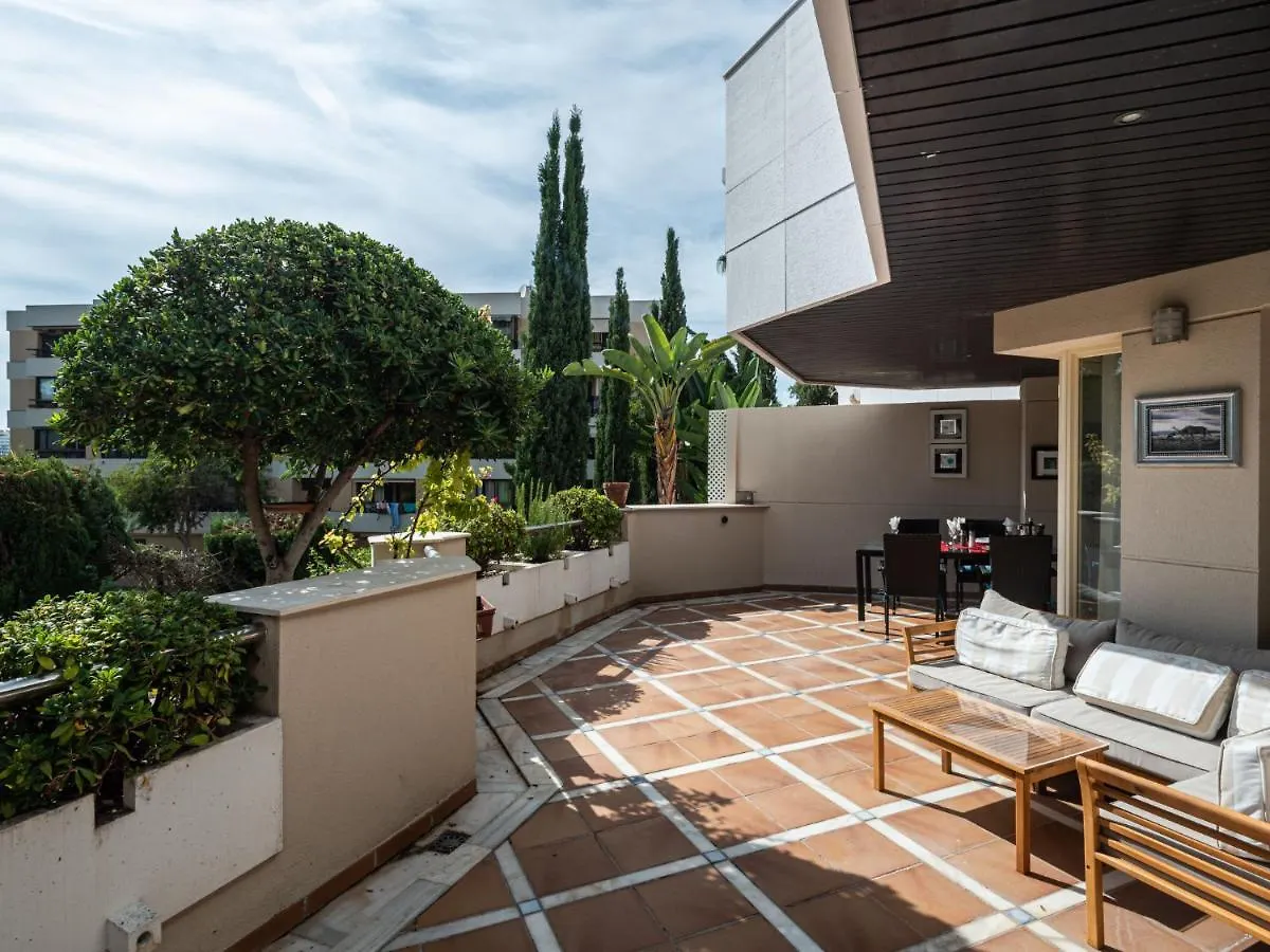 Apartment Fuente Aloha By Interhome 마르베야